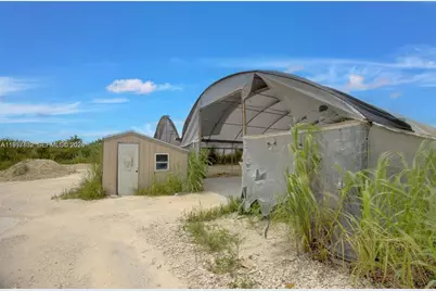 40350 SW 209th Ave, Homestead, FL 33034 - Photo 14