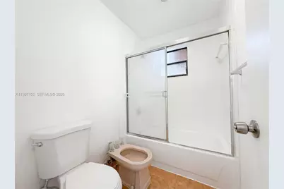 5790 W 26th Ave #202, Hialeah, FL 33016 - Photo 18