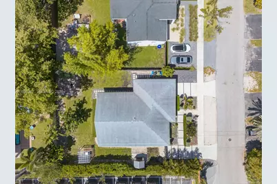 1126 NE 16th Ct, Fort Lauderdale, FL 33305 - Photo 28