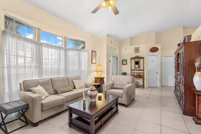 694 SE Karrigan Ter, Port Saint Lucie, FL 34983 - Photo 18