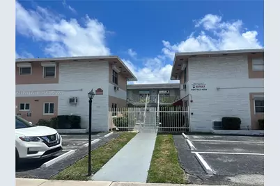 2000 Buchanan St #3, Hollywood, FL 33020 - Photo 8