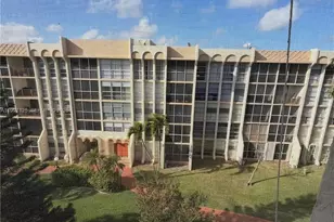 851 Three Islands Boulevard, Hallandale Beach, FL 33009 - Photo 30