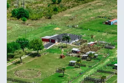 615 Graham Dairy Rd, Other City - In The State Of Florida, FL 33960 - Photo 8