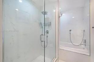 226 Ocean Dr, Miami Beach, FL 33139 - Photo 40