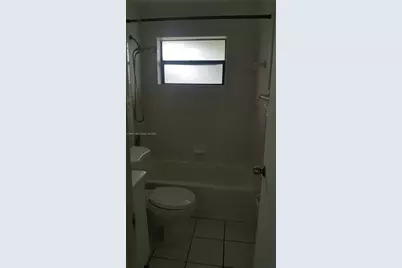 237 SW 5th St, Deerfield Beach, FL 33441 - Photo 10