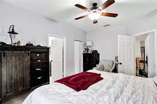 1201 NW 192nd Ln, Pembroke Pines, FL 33029 - Photo 16