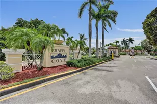 1201 NW 192nd Ln, Pembroke Pines, FL 33029 - Photo 32