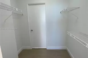 770 Claughton Island Dr, Miami, FL 33131 - Photo 8