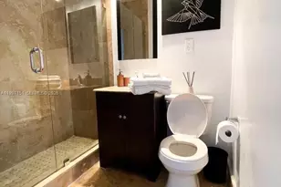 1611 Michigan Ave, Miami Beach, FL 33139 - Photo 16