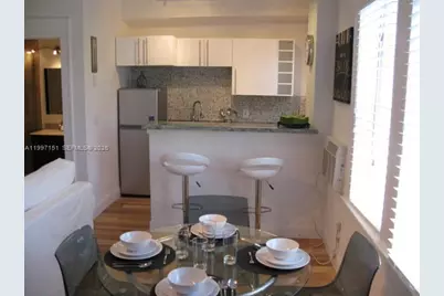 1611 Michigan Ave #13, Miami Beach, FL 33139 - Photo 8