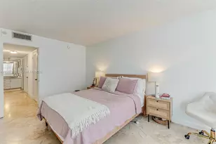 6039 Collins Ave, Miami Beach, FL 33140 - Photo 26