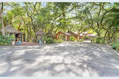 15425 SW 268th St, Homestead, FL 33032 - Photo 12