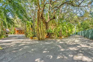 15425 SW 268th St, Homestead, FL 33032 - Photo 10