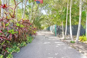 15425 SW 268th St, Homestead, FL 33032 - Photo 8