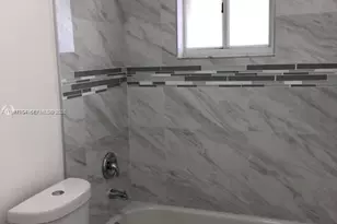 2246 W 74th St, Hialeah, FL 33016 - Photo 10