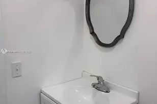 2246 W 74th St, Hialeah, FL 33016 - Photo 12