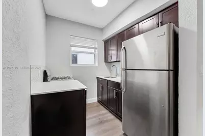 7334 Harding Ave #6, Miami Beach, FL 33141 - Photo 4