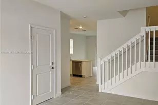 2739 SE 25th Ave, Homestead, FL 33035 - Photo 2