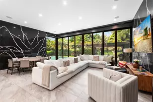 521 Holiday Dr, Hallandale Beach, FL 33009 - Photo 16