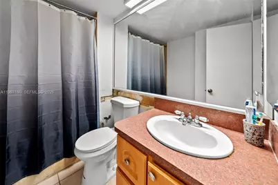 6450 Collins Ave #205, Miami Beach, FL 33141 - Photo 18