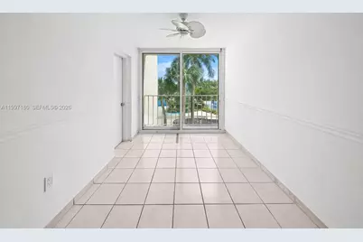 6450 Collins Ave #205, Miami Beach, FL 33141 - Photo 4