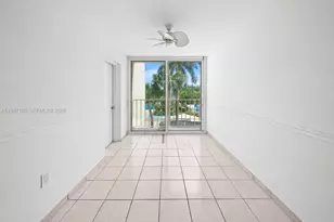 6450 Collins Ave, Miami Beach, FL 33141 - Photo 4