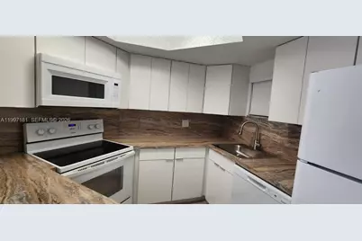 8255 Lake Dr #405, Doral, FL 33166 - Photo 2