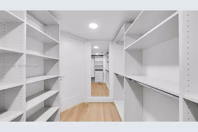 555 NE 34th St #2404, Miami, FL 33137 - Photo 24