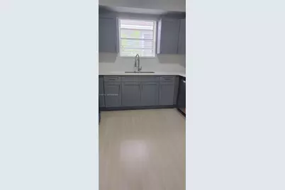 75 SW 32nd Ct Rd, Miami, FL 33135 - Photo 14