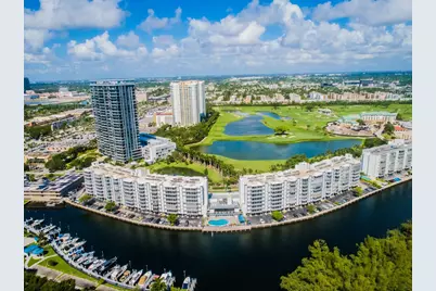 200 Diplomat Pkwy #827, Hallandale Beach, FL 33009 - Photo 2