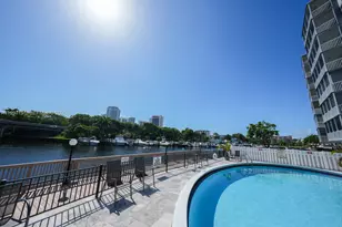 200 Diplomat Pkwy, Hallandale Beach, FL 33009 - Photo 20