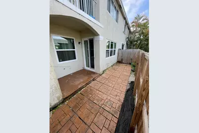 870 NE 212th Ter #3, Miami, FL 33179 - Photo 18