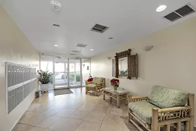 7620 Carlyle Ave #204, Miami Beach, FL 33141 - Photo 24