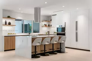 19721 NE 23 Ave, Miami, FL 33180 - Photo 12