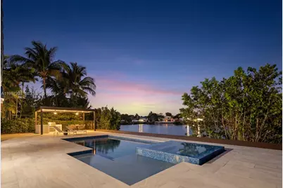 19721 NE 23 Ave, Miami, FL 33180 - Photo 44