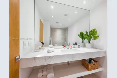 600 NE 27th St #3201, Miami, FL 33137 - Photo 24