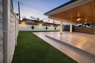 1654 SW 138th Ct, Miami, FL 33175 - Photo 2