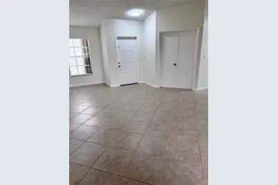821 W Beckley Sq #821, Davie, FL 33325 - Photo 6
