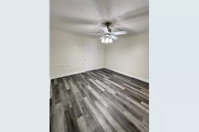 821 W Beckley Sq #821, Davie, FL 33325 - Photo 8