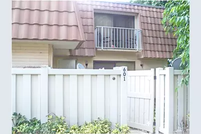 601 Green Springs Pl #601, West Palm Beach, FL 33409 - Photo 2