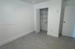 649 SW 7th St, Miami, FL 33130 - Photo 4