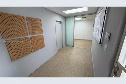 10859 NW 29th St #10859, Doral, FL 33172 - Photo 2