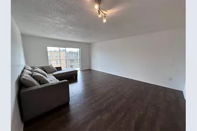 4848 NW 24th Ct #412, Lauderdale Lakes, FL 33313 - Photo 6