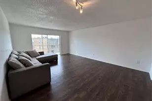 4848 NW 24th Ct, Lauderdale Lakes, FL 33313 - Photo 6