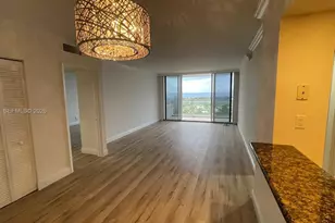 5600 Collins Ave, Miami Beach, FL 33140 - Photo 14