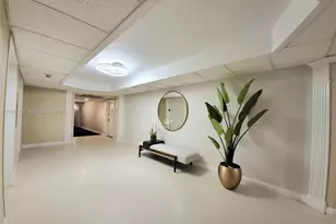 5600 Collins Ave, Miami Beach, FL 33140 - Photo 38