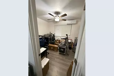 502 NE 163rd St, Miami, FL 33162 - Photo 6