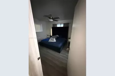 502 NE 163rd St, Miami, FL 33162 - Photo 16