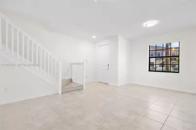 15075 SW 113th Ter, Miami, FL 33196 - Photo 2