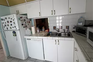 1445 Atlantic Shores Blvd, Hallandale Beach, FL 33009 - Photo 4